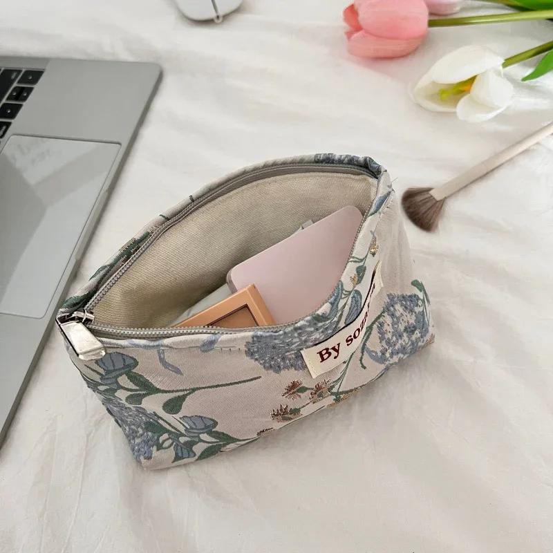 Women's Floral Korean Makeup Bags Cosmetic Bag Organizer Pouch Travel Make Up Toiletry Bag Canvas Beauty Case Pencil Case