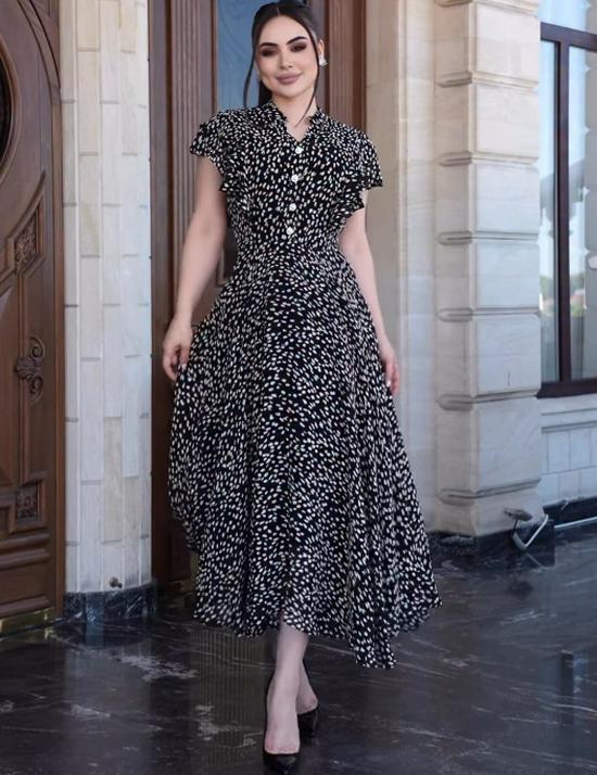 

Летнее европейско-американское приталенное макси-платье «Богиня цветов» 2025 X-Large чёрный