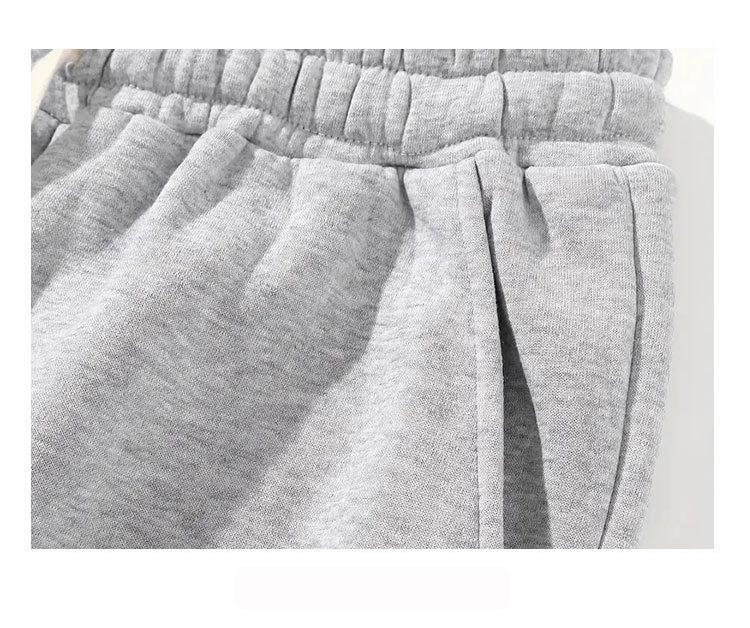 Men's and Women's Thick Plus Velvet Hoodie and Sweatpants Set - European Size, Loose Fit for Spring, Autumn, and Winter.