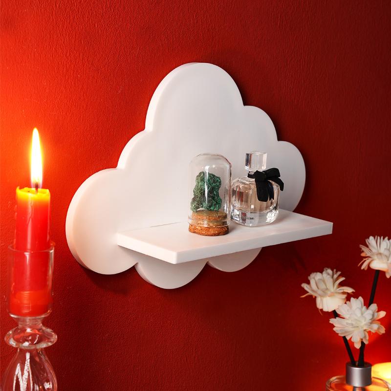 Modern Style Wooden Wall Storage Rack Durable Stable Cloud Shape Shelf Minimalist Wall Mounted Shelves Storage