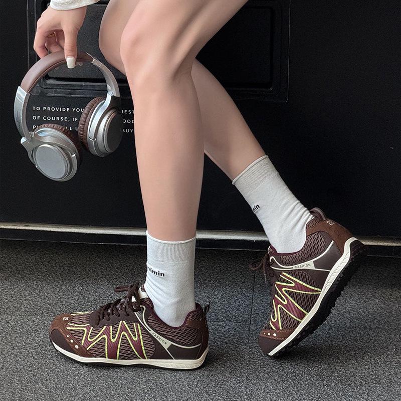 Fashion Women's Sneakers 2025 Summer Fashion Breathable Lace Up Running Shoes Outside Soft Soled Lightweight Comfortable Sneakers