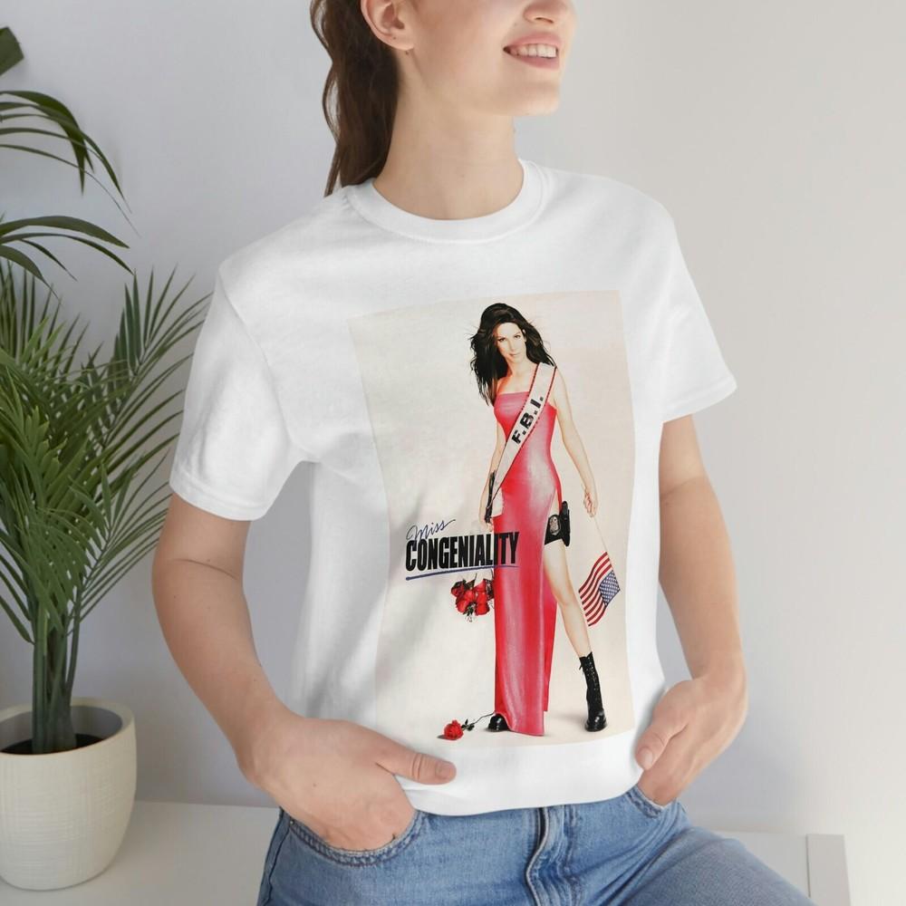 

Vintage Miss Congeniality Sandra Bullock Fan art Unisex Tee Shirt for movie fans Unisex T-Shirt M