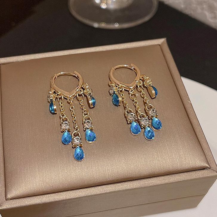 Super Flash Temperament Crystal Water Drop Earrings Women's Personality Ear Buckle Fashion Niche Design Sense Internet Celebrity Long Fringed Earrings