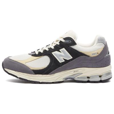 2002R Magnet Timberwolf Unisex Sneakers Grey M2002RSH