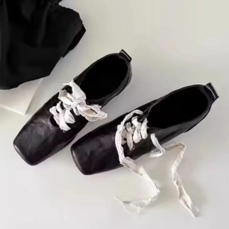 Women's Fashion Thick Heel Shoes Spring New Square Head Front Lacing Anti-slip Wear-resistant High Heels