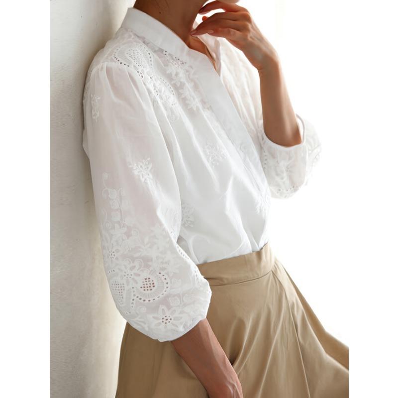 Elegantní košile s krátkým rukávem z žakárové krajky, volného střihu, módní, sladká, dámská, ležérní, s výřezy, do kanceláře, bílá halenka, jaro, podzim, nová, s výstřihem do V, dámský top, oblečení