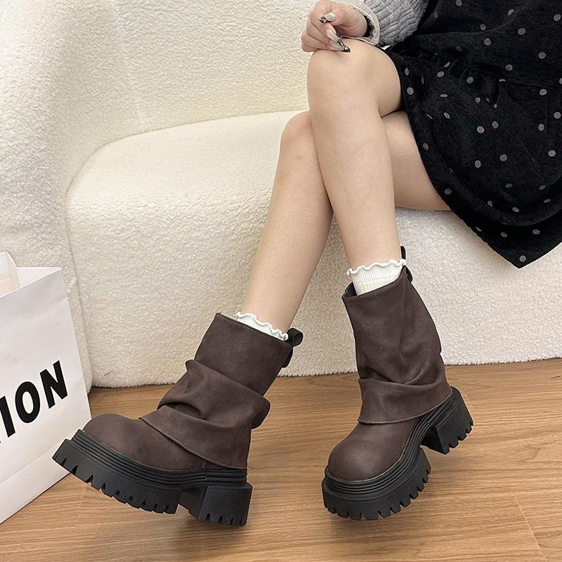 Medium tube thick bottom versatile new trousers fashion boots big head light mouth light sleeve foreign style round head autumn