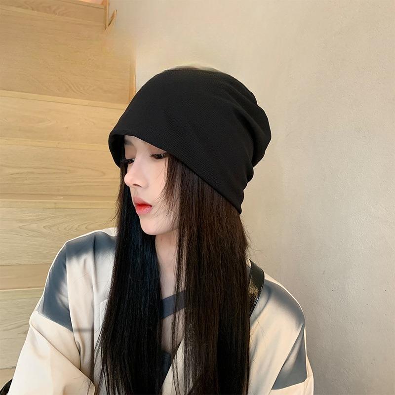 Face-showing Small Solid Color Pile Hat Headscarf Cold Hat Versatile Woolen Hat for Shopping In Autumn and Winter