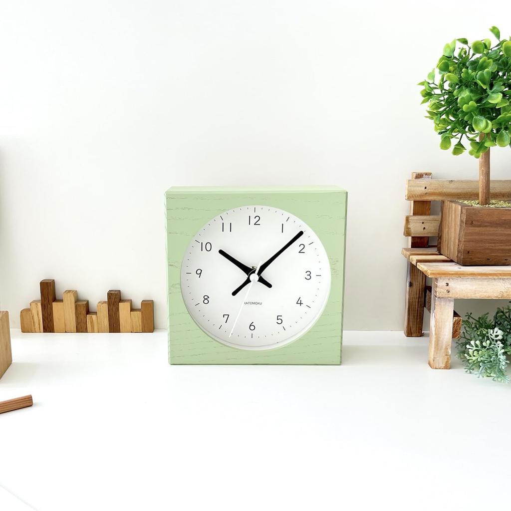 KATOMOKU Uhr für doppelten Gebrauch 8 km-135LGRC Hellgrün Funkgesteuerte Uhr mit durchgehender Sekunde