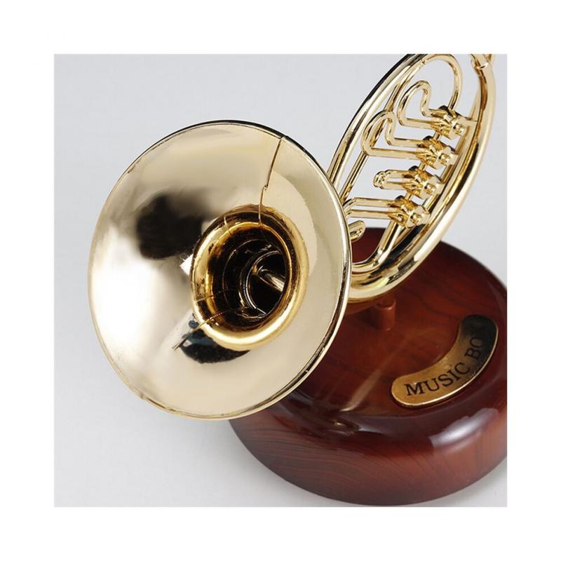 French Horn Music Box Klassische Aufzieh-Twirling Music Box Rotierende Basis Messing-Blasinstrument Miniatur-Artware-Geschenk