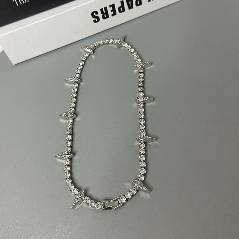 Tooxika Hip Hop Punk Personality Full Diamond Pointed Cone Necklace Street Style Sweet Cool Spicy Girl Collarbone Chain Men And Women Accessories