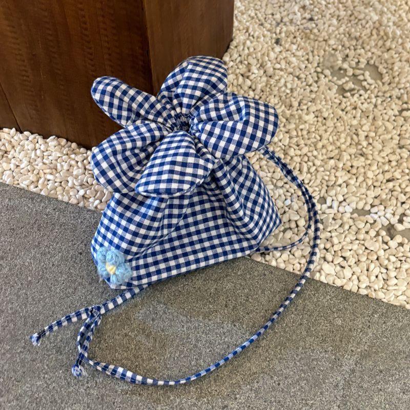 

Korean Style Plaid Drawstring Crossbody Bag Large Capacity Canvas Floral Handbag Lightweight for Women Daily Travel Storage Bag