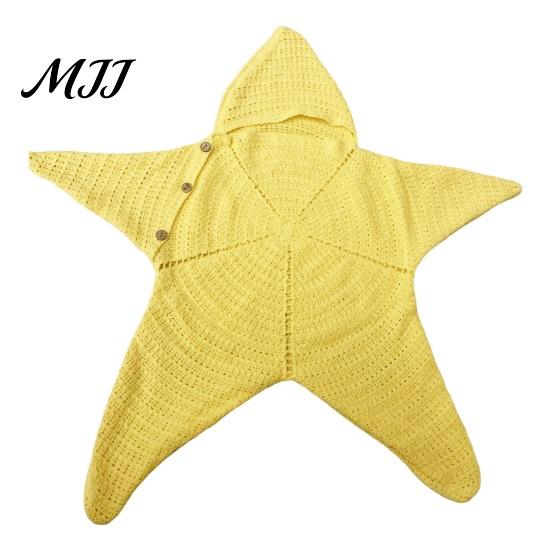 Cute Baby Photo Outfit Star Knit Sleep Sack, Christmas Newborn Swaddle with Hood, Festive Sleepwear Soft Wool Yarn Romper for 0-3 Months, Holiday