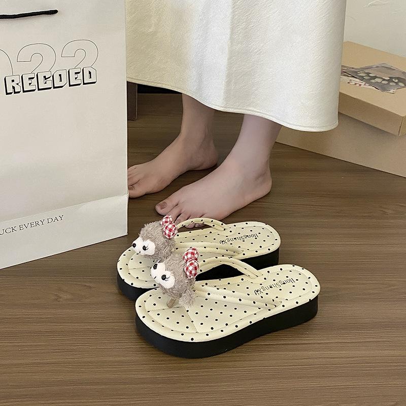 Bottom Flat 25 New Comfortable Thick Slippers Solid Color Female Summer Internet Celebrity Non-slip 100-character and Waterproof Take Pictures Sup