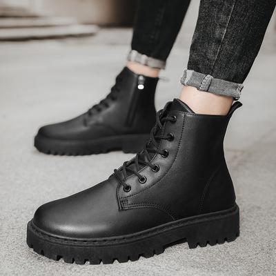 Boots & Stiefel