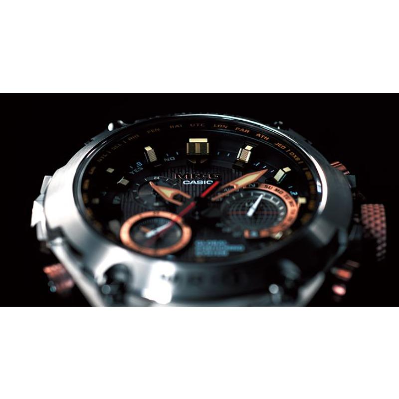 Casio Men's Stainless Steel 200M Water Resistant Analog Shock Resistant Quartz Watch MRG-G1000DC-1A