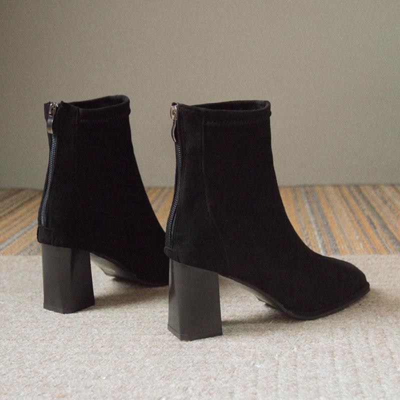 

Модные женские короткие ботинки 2025 Зима Новая мода Винтажные Нескользящие Высокие каблуки Удобная высота для увеличения роста Роскошные туфли-лодочки Botas De Mujer 35 чёрный