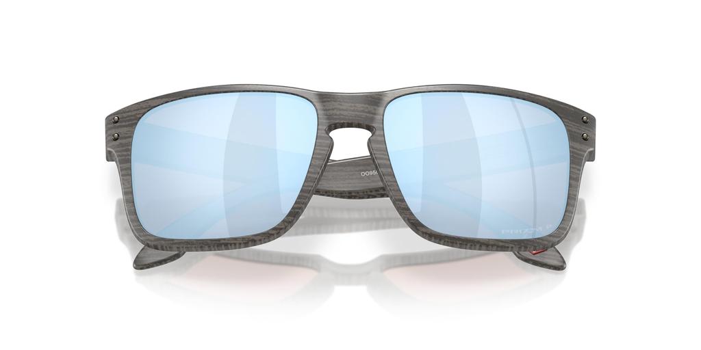 Oakley Sunglasses Frame Color Lens Prizm Deep Water 53mm Men's 0OO9509, (Front) Woodgrain, Color Polar,