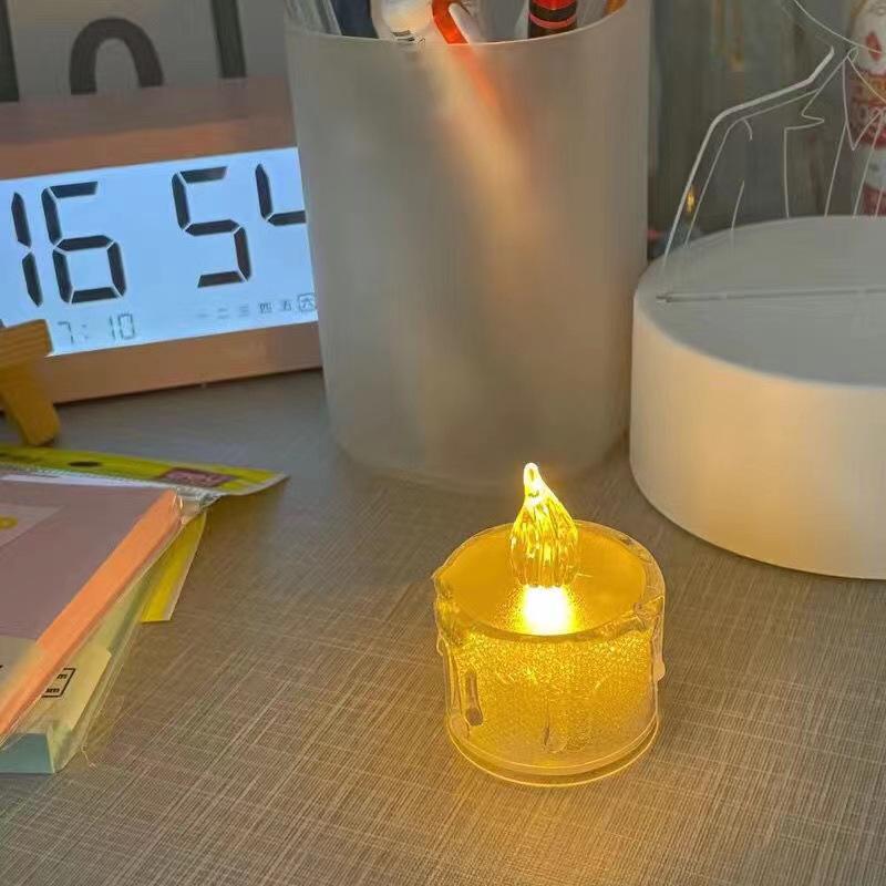 European Style Scented Candle Lamp for Romantic Ambiance and Warm Lighting