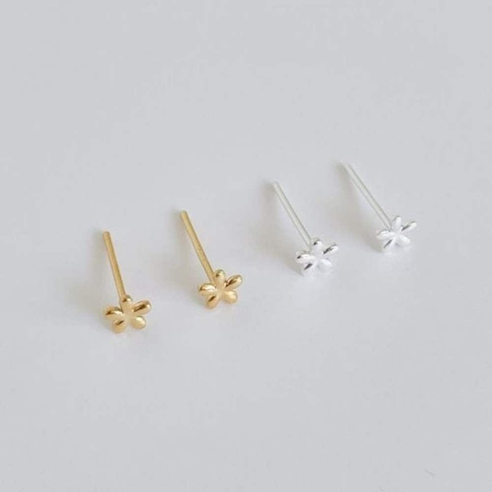 Daily Mini Earrings Simple Flower 925 Silver Earrings
