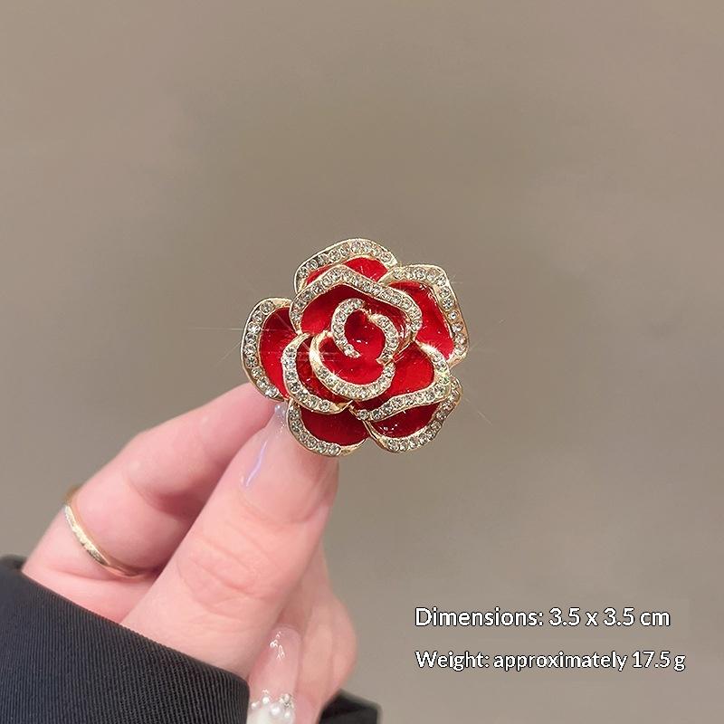 New Niche Retro High-grade Camellia Brooch Exquisite Light Luxury Rose Pin Elegant Suit Fixed Accessories