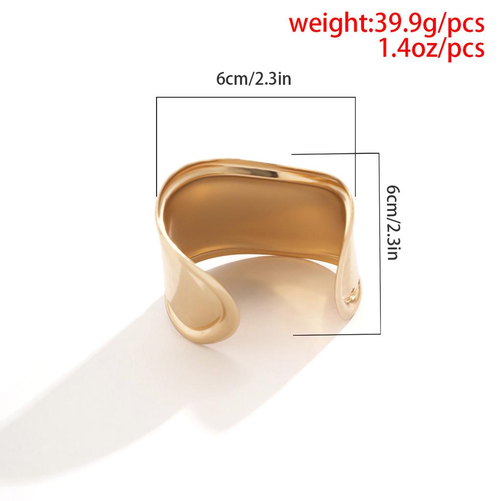 Retro Irregular Exaggerated Three-Dimensional Wide Bracelet Female, Personalized Geometric Metal Glossy Bracelet