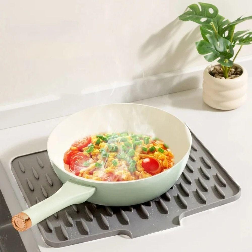 Non-Slip Silicone Sink Mat Built-in Drain Design Dish Drying Tray Water Drip Catcher  Hot Pots Pans