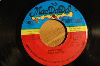 7inch Record BABY WAYNE - Warn You CM568 Mac Dada Produc Jamaica Reggae, Ska & Dub Used