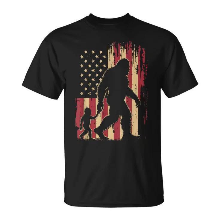 American Flag Bigfoot Dad Fathers Day Sasquatch Fathers Day T-Shirt S