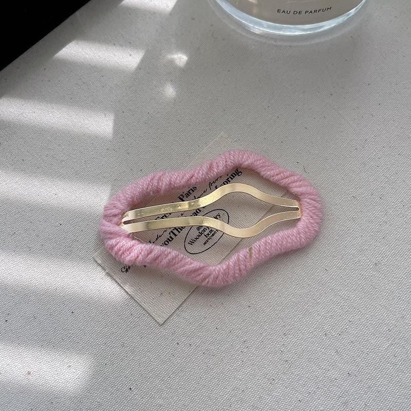 2024 Trendy Wool Hairpins: Cute Cloud Bangs Clips for Girls