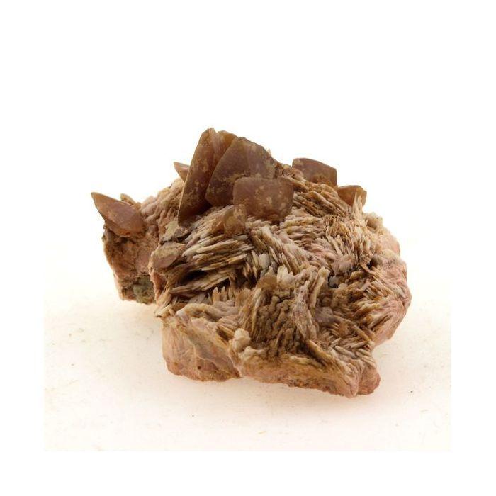 Wulfenite + Baryte 36.3 carats