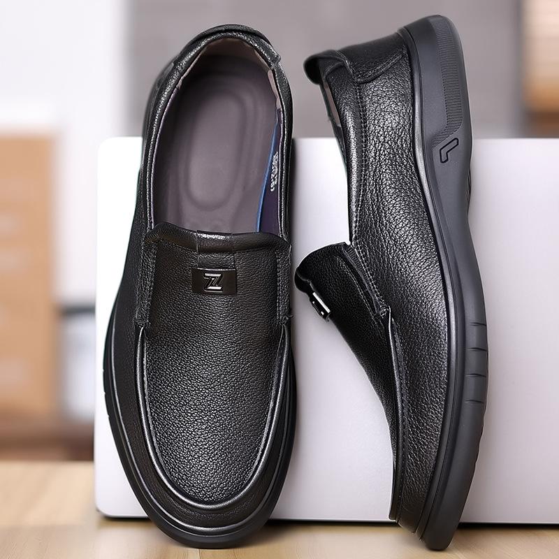 Men's Shoes Soft Sole Soft Leather Loafers Slip on Men's Leather Shoes Middle-aged and Elderly Leather Sheepskin Casual Shoes Dad Shoes