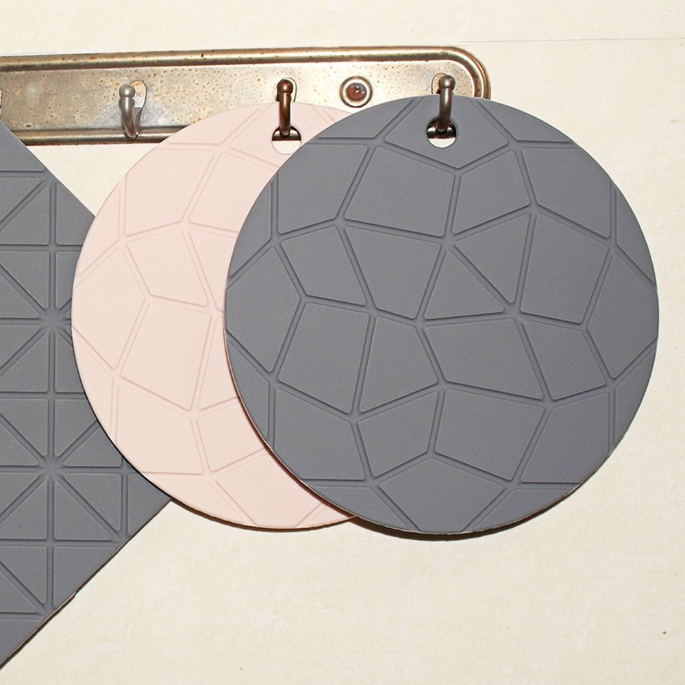 Non Slip Heat Insulation Pad Simple Tableware Pad Creative Silicone Pot Mat  Restaurant
