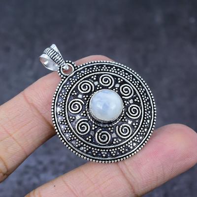 Φυσικό Φεγγαρόπετρα Ουράνιου Τόξου Χειροποίητο 925 Ασήμι Στερλίνα Δώρο Μενταγιόν 1.75" k8t92