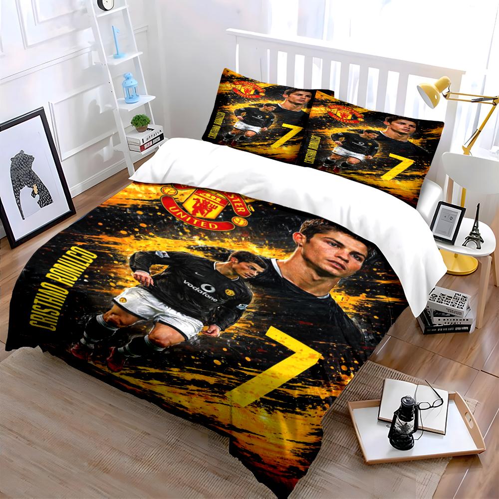 Manchester United Ronaldo Bedding Set Bedding Set (1 Duvet Cover, 2 Pillowcases, Duvet Not Included)