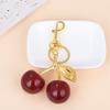 Moda Chaveiro Cereja Vermelha Frutas Cerejas Pingente Chaveiro para Mulheres Homens Joias Acessórios de Chave de Bolsa Presente