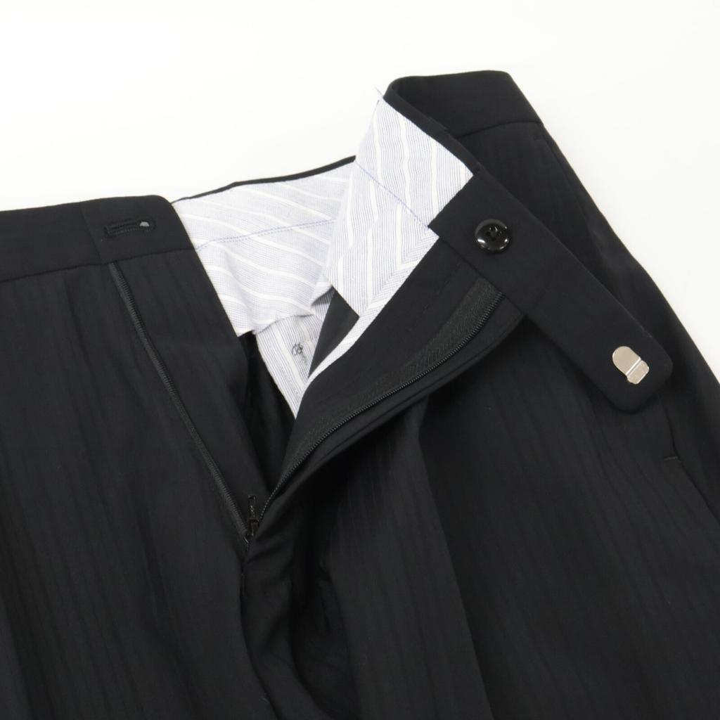 SHIPS 117-11-1620 Black Stripe REDA Fabric Suit Set tops 48 blackUsed