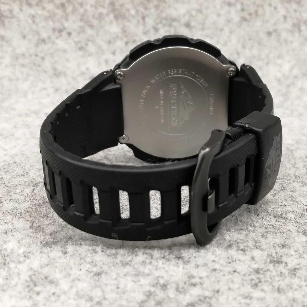 Used CASIO PRG-110CJ PRO TREK