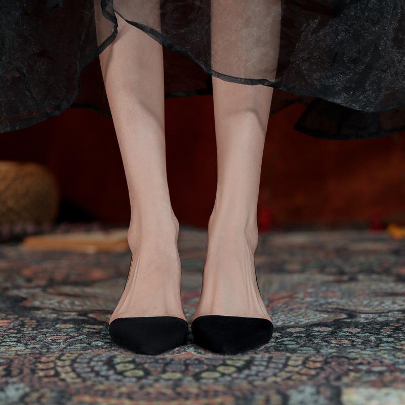Black shallow single shoes women's 2025 summer niche temperament pointed high heels stiletto professional work shoes