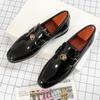 New Designer British Pointed Metal Badge Wedding Dress Leather Shoes Moccasins Prom Homecoming Party Footwear Zapatos Hombre