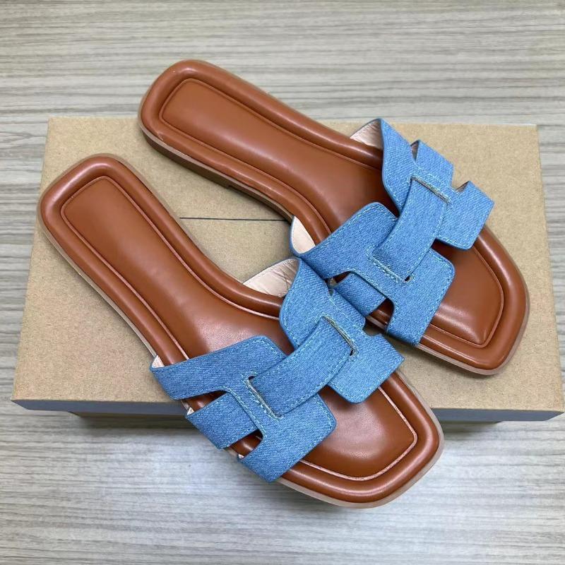 

Fashion Woven Versatile Women Fashion Slippers 2025 Summer Outdoor Beach Slides for Female Square Toe Casual Brand Adult Flat Shoes 37