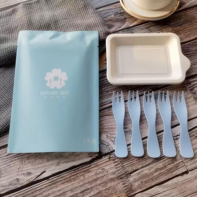 Biodegradable Disposable Cake Plate & Wavy Fork Set