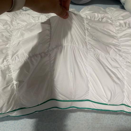 Everyday Use Pillow Puff Cooling Pillow, Soft Breathable Quilted Sleeping Machine Cool Touch Washable, Fluffy Cloud-like for Side And Back Sleepers