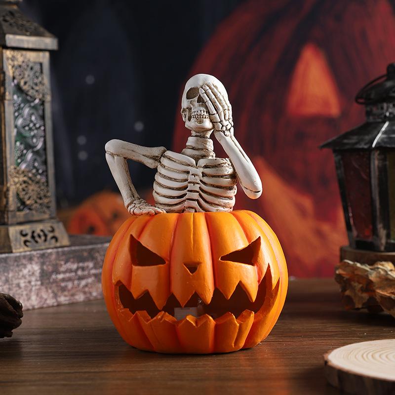 Pumpkin Lantern FigurinesParty and Funny Atmosphere Decoration Props Skull Resin Handicrafts