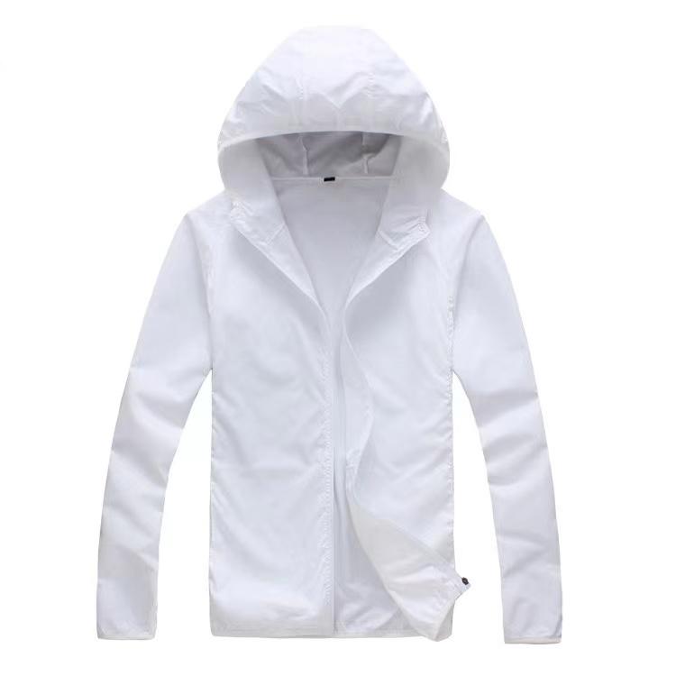 Herren Frühling und Sommer Dünne Abschnitt Kapuzen Plus Size Hautmantel Leichter Abschnitt Outdoor-Sport Sonnenbekleidung