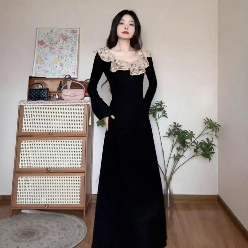 French retro Hepburn style autumn and winter new long-sleeved knitted thin lace splicing temperament long dress black dress