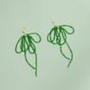 Orecchino pendente con nastro e perline geegee - verde