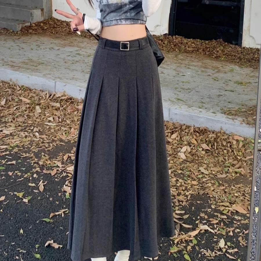 Women's Plus Size Gray Wool Blend High-Waisted Pleated Midi Skirt - Slimming Flowy Autumn Style