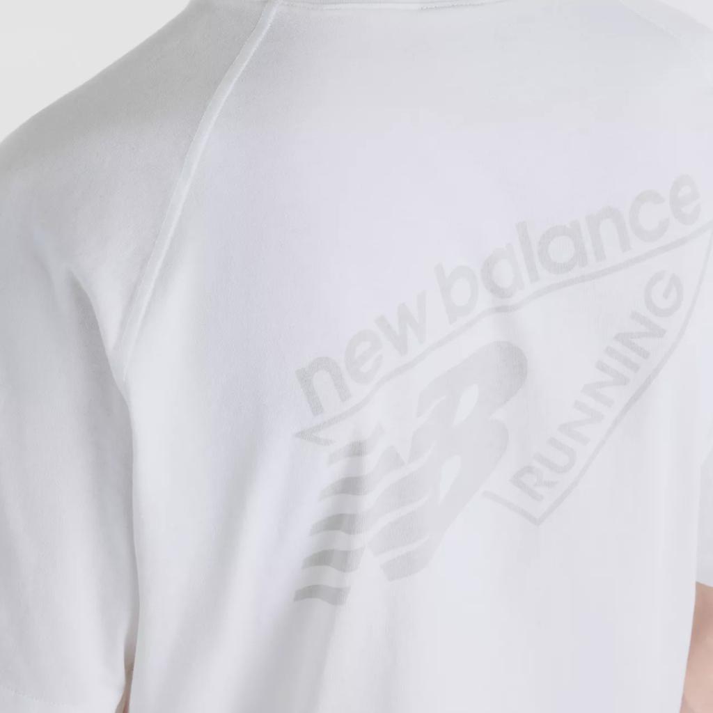 New Balance T-Shirts Men's White Crew Neck Moderate
