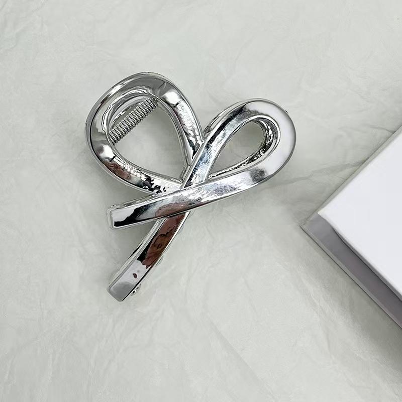 Elegant Silver Imitation Metal Hair Clip Women's Shark Clamp High-End Hair Accessories Stylish Hair Grips for Ladies